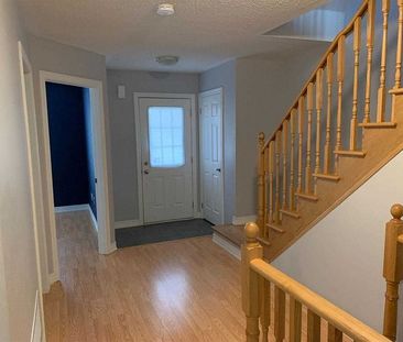 For Lease - 5 Toulouse Court, Markham, Ontario - Photo 3