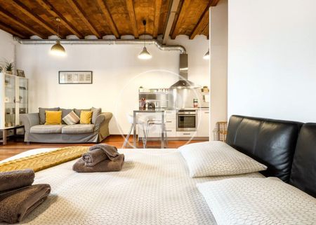 Loft for rent in the Vila de Gràcia neighborhood - Photo 4