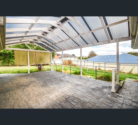 3 Thorpe Place, Orange, NSW 2800 - Photo 5