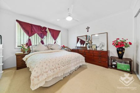 3 Bedroom Townhouse for Rent - 8 months Lease - Photo 4