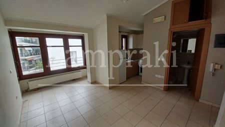 Διαμέρισμα 33 τ.μ. προς ενοικίαση - Photo 2