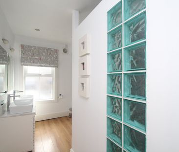 3 bedroom terraced house to rent - Photo 2