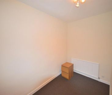 2 Bedroom Terraced To Let - Photo 4