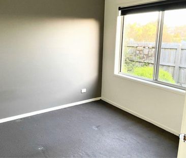 3 Bedroom Home! - Photo 3