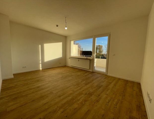 *Balkon*Tageslichtbad*Erstbezug nach Sanierung* - Foto 1