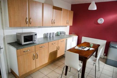 Kenilworth Place, Lancaster, LA1 - Photo 2