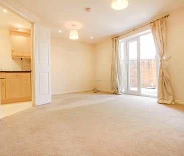 Flat 2, Jason House, Swindon, 10 Poseidon Close, SN25 - Photo 1