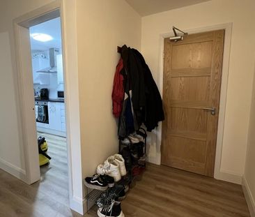 2 bedroom flat to rent - Photo 3