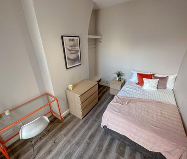 3 bedroom terraced house to rent - Photo 6
