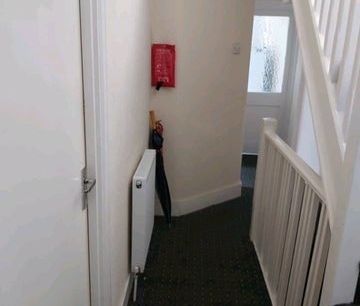 Room in a Shared House, Dersingham Avenue, E12 - Photo 6
