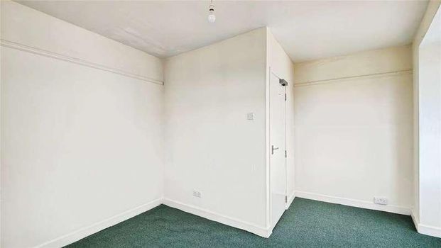 St. Georges Street, Northampton, Northamptonshire, NN1 - Photo 1