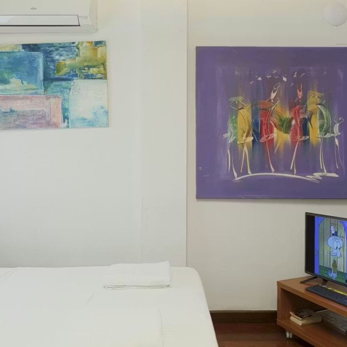 Paseo de Reding, Málaga, Andalusia 29016 - Photo 1