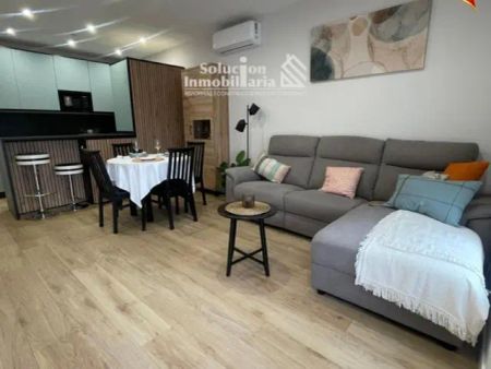 Apartamento en alquiler en Avenida Villamayor - Photo 2