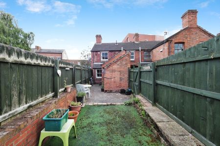 Pinfold Gate - Photo 3