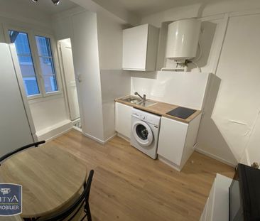 Location Appartement 1 pièce 21m² TOULON 83000 - Photo 2