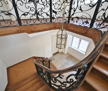 LANDHAUS IM HERZEN VON RIEHEN – WOHNEN MIT GESCHICHTE UND CHARAKTER - Foto 2