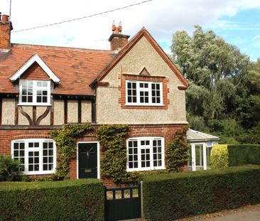Charming Period Cottage TO LET In Holt - Photo 1