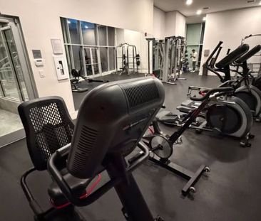 1 Bedroom + Den / Jr 2 Bedroom - Photo 1