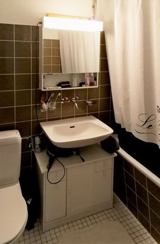 Grosszügige 2.5 ZW an ruhiger Lage - Photo 5
