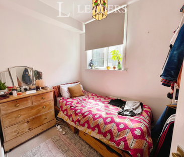2 bedroom apartment to rent Manor Road, Bournemouth, BH1 - Photo 3