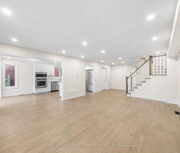 For Lease - 32 Downy Emerald Drive, Bradford West Gwillimbury, Ontario - Photo 3