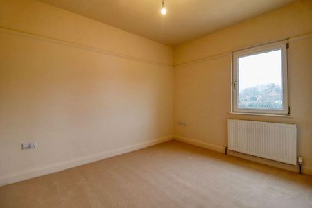 4 bedroom detached house to rent - Photo 5