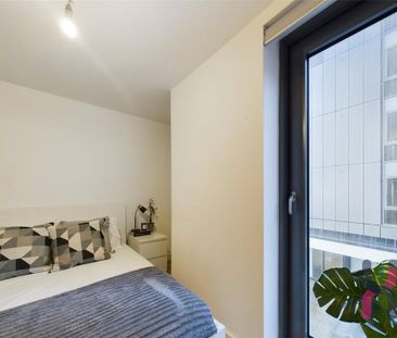 1 bedroom flat to rent - Photo 6