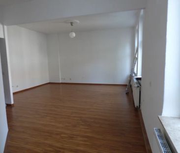 Kleine Single-Wohnung im san. Altbau***Laminat***Dusche***offene Kü... - Foto 2