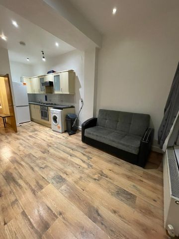 Arthur Road, N7, London - Photo 2