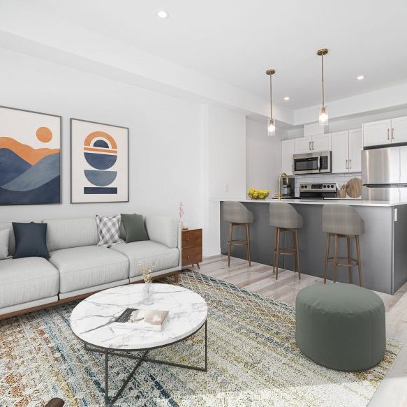 Georgia: Gold Accents – 196 Colony, Winnipeg, MB - Photo 1