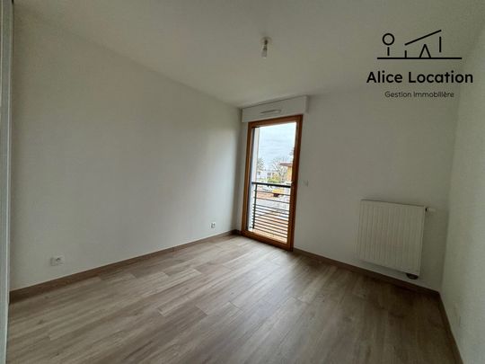 Location Appartement 4 pièces 85m² THONON LES BAINS 74200 - Photo 1