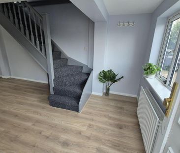 2 bedroom semi-detached house to rent - Photo 5
