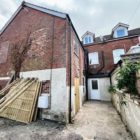 1 bedroom maisonette to rent - Photo 4