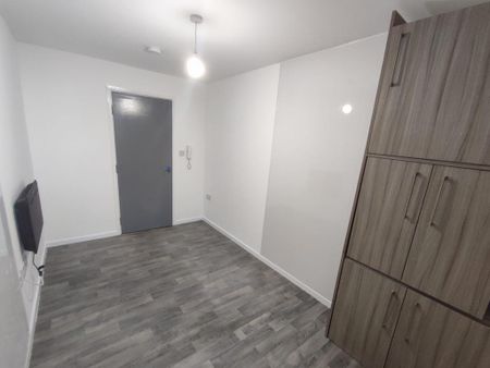 3 bedroom apartment to rent - Photo 5