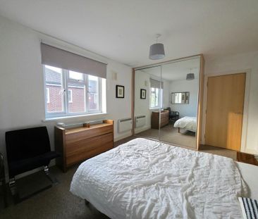 3 bedroom maisonette to rent - Photo 6