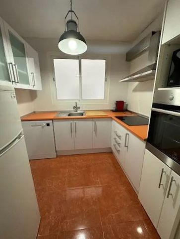 Calle Francisco Martínez, Valencia, Valencian Community 46020 - Photo 2