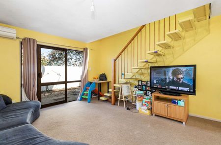 3-Bedroom Unit in Sydenham, Christchurch - Photo 4
