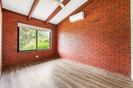 Neat and Tidy Family Home - Photo 4