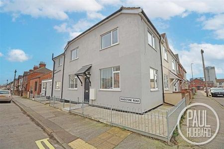 Maidstone Road, Lowestoft, NR32 - Photo 2