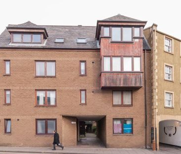 1 bedroom flat to rent - Photo 6