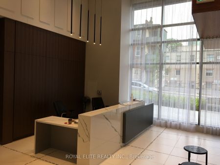 For Lease - 181 Bedford Road Unit# 1010, Toronto, Ontario - Photo 4