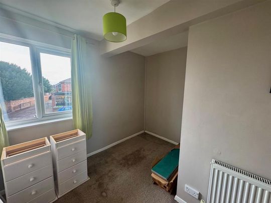 2 bedroom maisonette to rent - Photo 1