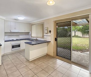 Charming 3 Bedroom House in Alfred Street - Photo 2