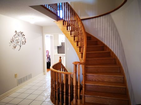 For Lease - 4471 Weeping Willow Drive, Mississauga, Ontario - Photo 5