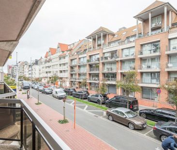 Appartement te huur in Knokke voor € 1.600 met 2 slaapkamers - Photo 3