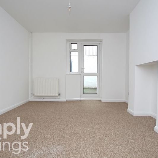 3 Bed property for rent - Photo 1
