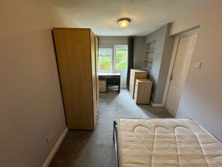 Newland Park Drive, Hull Road - P1754 - Photo 4