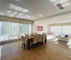 Villa with pool and garden | Iancu Nicolae | British School - Photo 1