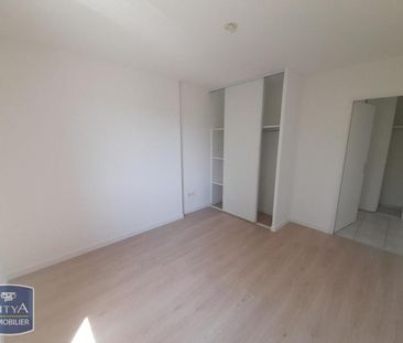 Location Appartement 2 pièces 51m² GRAND CHARMONT 25200 - Photo 4