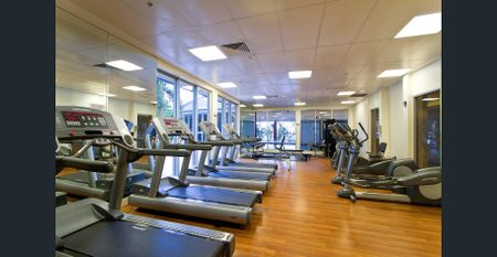 Mantra Towers of Chevron - Two Bedroom with River Views! - Photo 3